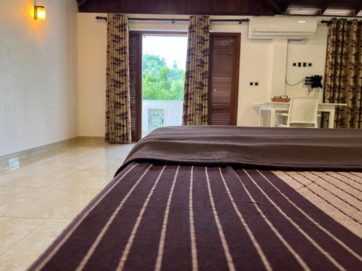 Villa Dinoos- Weligama Exteriör bild