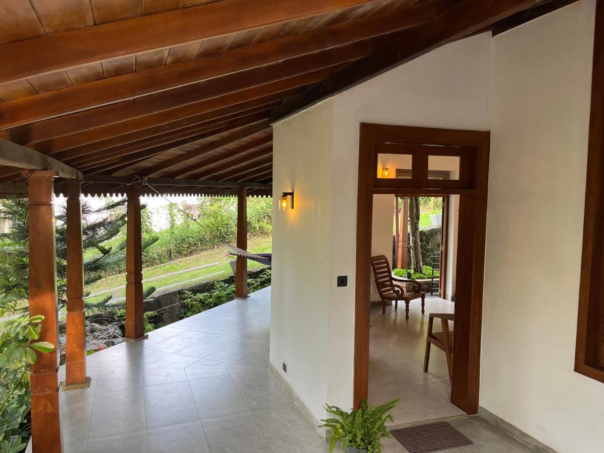 Villa Dinoos- Weligama Exteriör bild